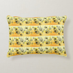 **CHRISTMAS BULSB** PILLOW WITH "YELLOW" BACK SID