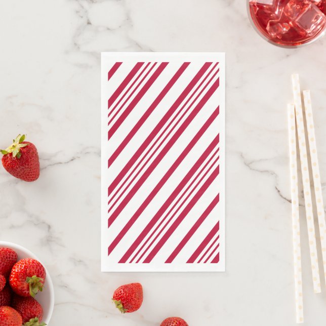 Christmas candy cane stripe paper guest towels (Insitu)