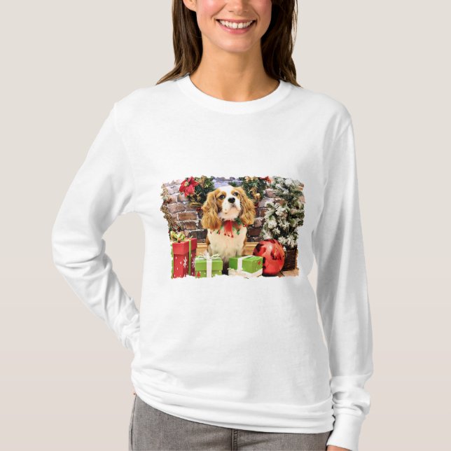 Christmas - Cavalier King Charles Spaniel Maverick T-Shirt (Front)