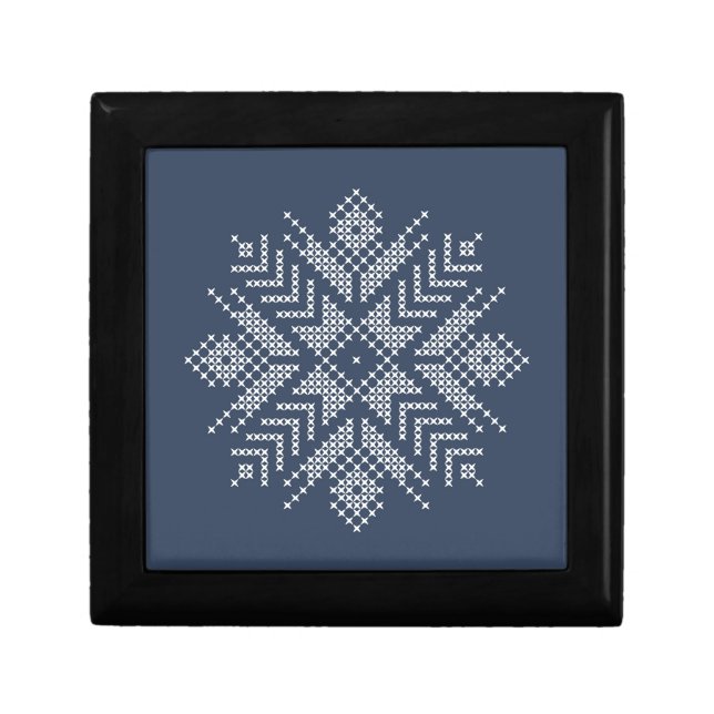 Christmas cross stitch snowflake design gift box (Front)