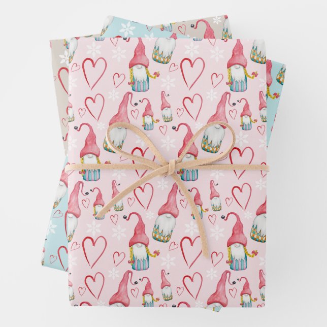 Christmas Cute Gnomes In Love Wrapping Paper Sheets (In situ)