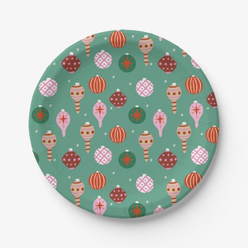 Christmas decorations pattern _ green paper plates