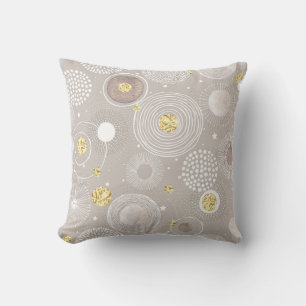 Christmas doodles: golden foil background. throw pillow