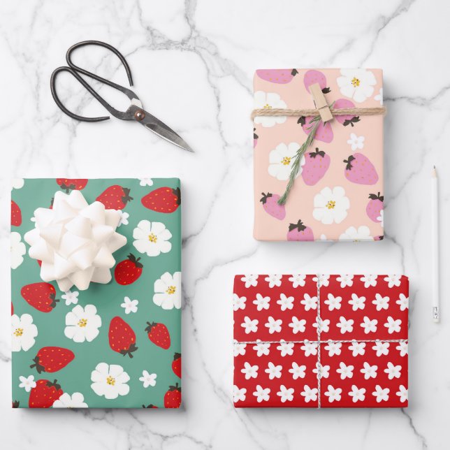 Christmas Floral Strawberry Dream Wrapping Paper Sheets (Front)