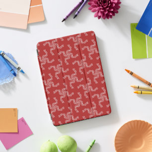 Christmas Garland Red, Christmas Decoration, Xmas iPad Pro Cover
