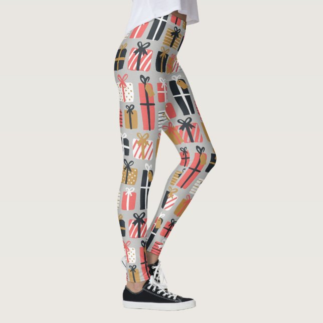 Christmas Gift Pattern Leggings (Right)
