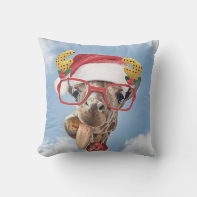 Christmas giraffe throw pillow (Front)