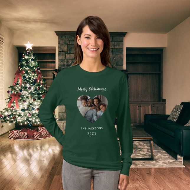 Christmas green family photo heart name mother T-Shirt (Creator Uploaded)