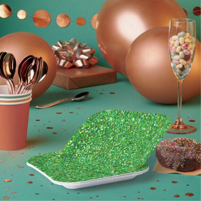 Christmas Green Paper Plates (Multi)