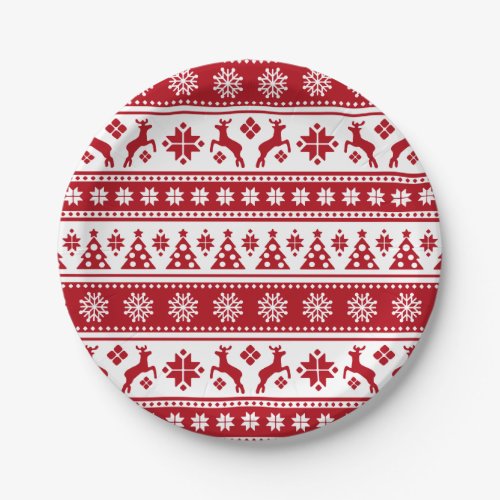 Christmas Holiday Nordic Pattern Cozy Paper Plates