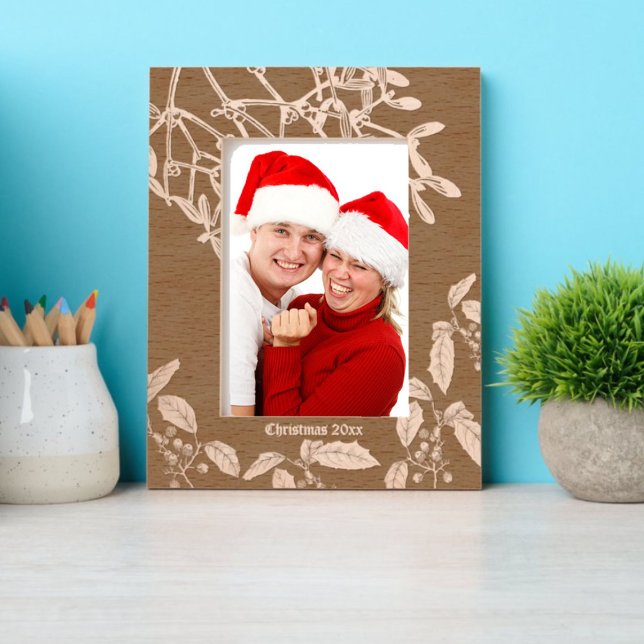 Christmas Holly and Mistletoe Botanical Art Border Engraved Frames (Creator Uploaded)