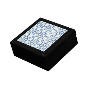 Christmas holly leaves and flowers petals tiles gift box