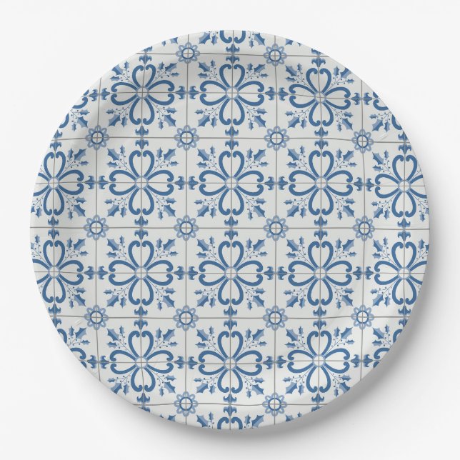 Christmas holly leaves and flowers petals tiles paper plates (Front)