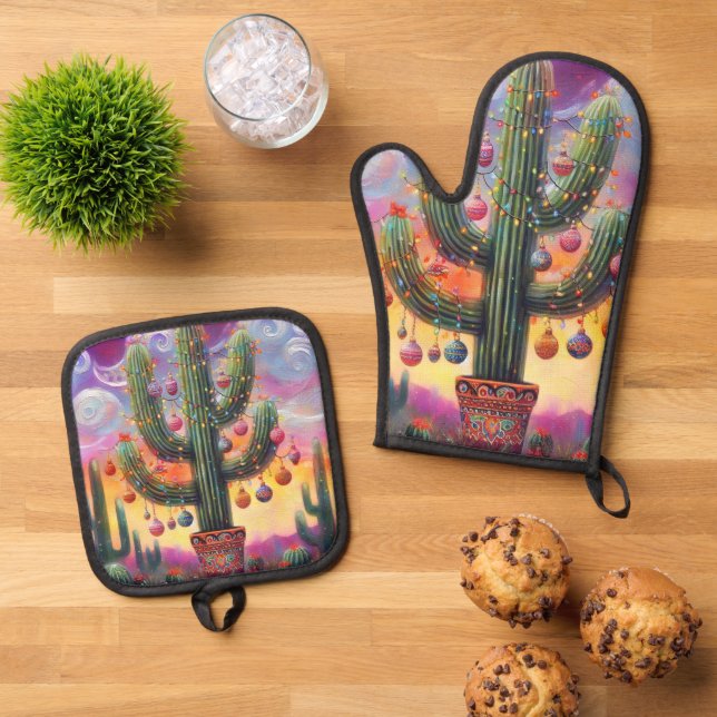 Christmas in the Desert Southwest Saguaro Cactus Oven Mitt & Pot Holder Set (Top Down)