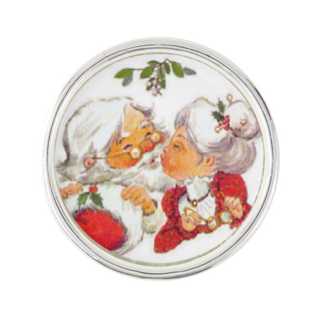 Christmas Kisses Pin (Front)