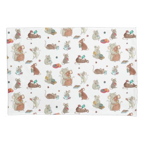 Christmas Mice Jolabokaflod Pillow Case