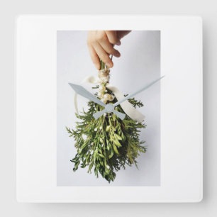 "CHRISTMAS MISTLETOE" CHRISTMAS CLOCK