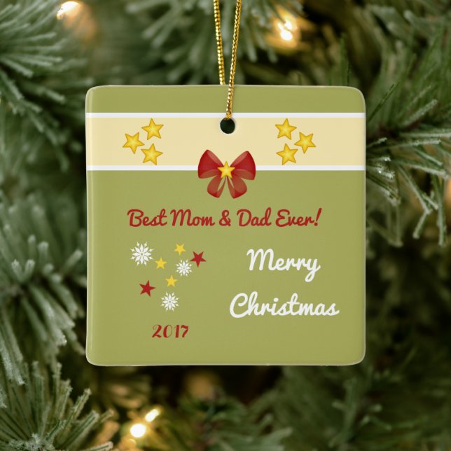 Christmas mom dad Photo Ceramic Ornament (Tree)