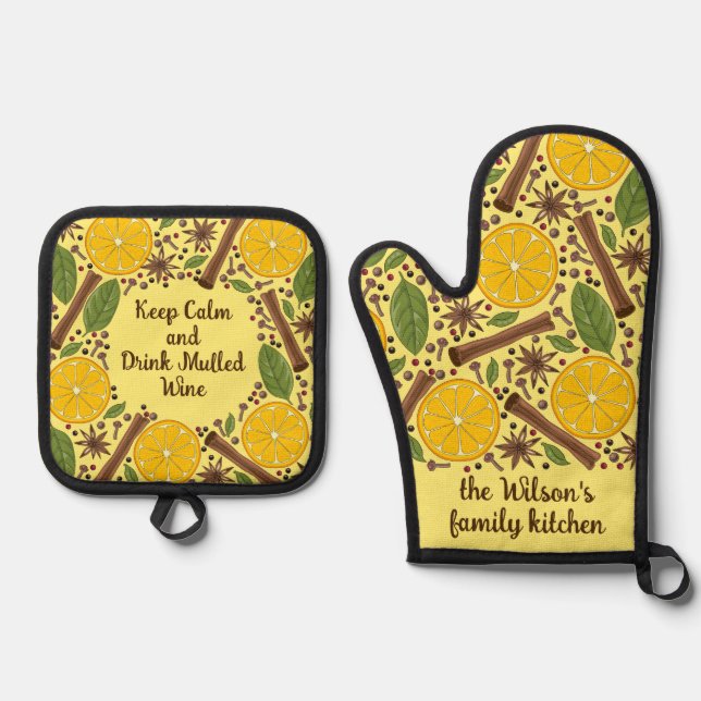 Christmas mulled wine spicy Yellow Oven Mitt & Pot Holder Set (Front)
