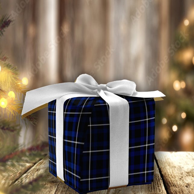 Christmas Navy Blue Buffalo Plaid Wrapping Paper Sheets (Creator Uploaded)
