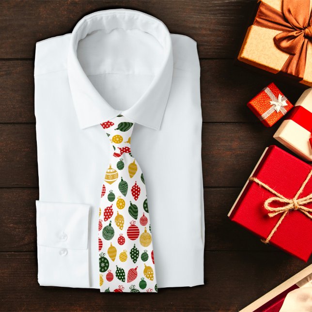 Christmas Ornament Pattern in Red, Green and Gold Neck Tie (Creator Uploaded)