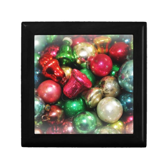 christmas ornaments vintage still life gift box (Front)