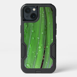Christmas Palm and Raindrops iPhone 13 Case
