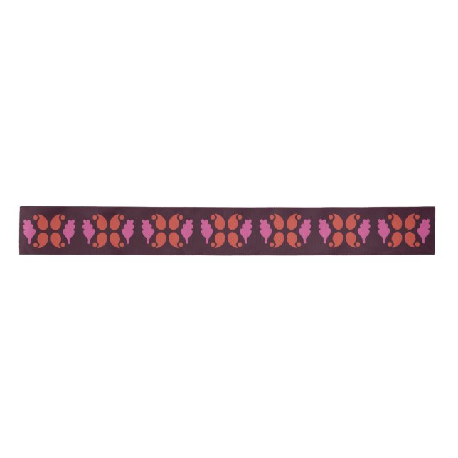 Christmas pattern in red and pink satin ribbon (Front)