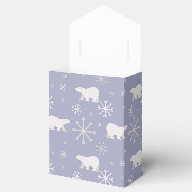 Christmas pattern with polar bears and snowflakes favor boxes (Opened)