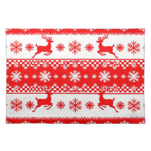 Christmas Pattern with Reindeer and Snowflakes Cloth Placemat