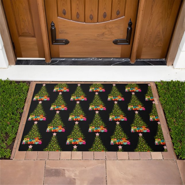 Christmas Pine Tree With Decorations & Gifts Doormat (Outdoor)