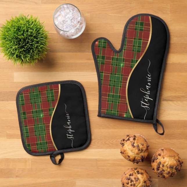 Christmas Plaid Gold Personalized Oven Mitt & Pot Holder Set (Top Down)