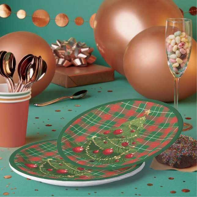 Christmas Plaid Green, Red, Gold, White Paper Plates (Multi)