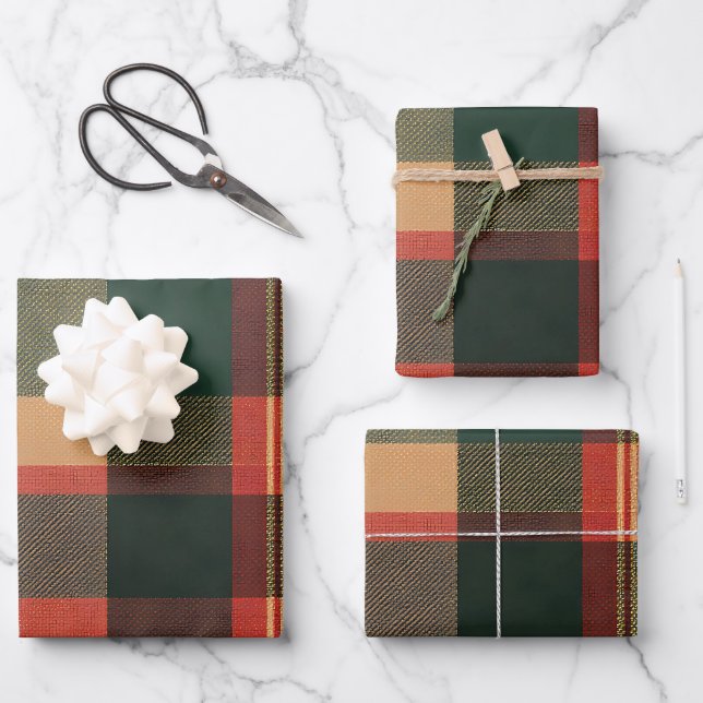 Christmas Plaid Wrapping Paper Sheets (Front)
