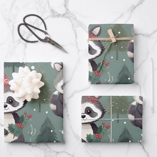 Christmas Raccoon pattern Wrapping Paper Sheets (Front)