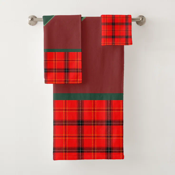 Christmas Red and Green Plaid Tartan Monogrammed Bath Towel Set Zazzle