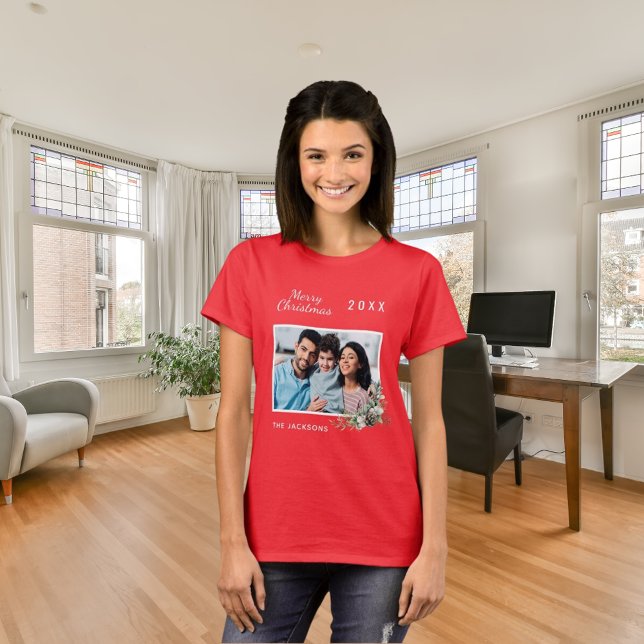Christmas red family photo cone pine name T-Shirt (Creator Uploaded)