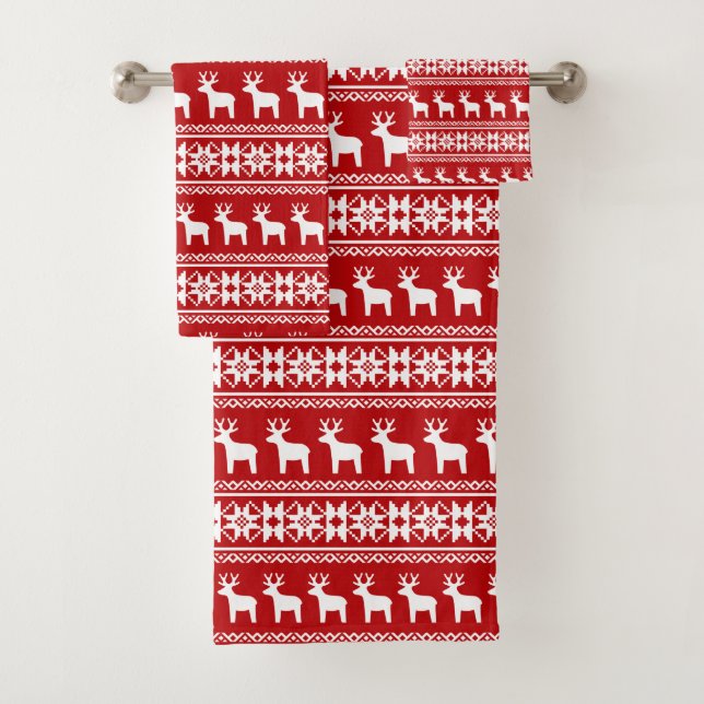 Christmas Reindeer Snowflake Red Bath Towel Set (Insitu)