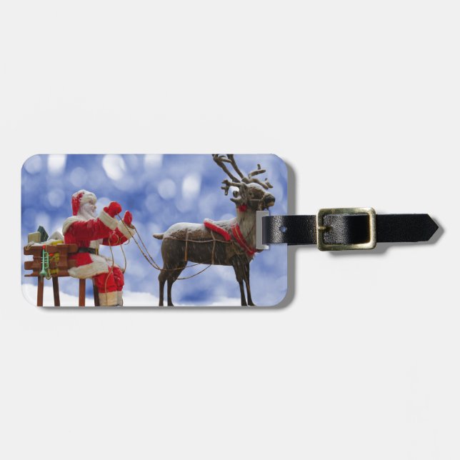 Christmas Santa Reindeer Sledging Snow Luggage Tag (Front Horizontal)