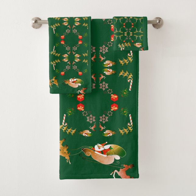 Christmas Santa's Reindeer Green Bath Towel Set (Insitu)