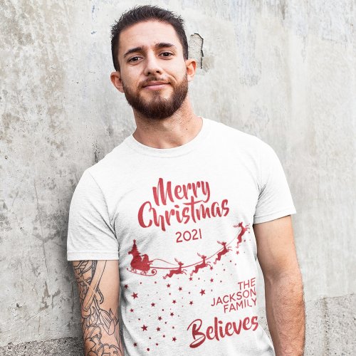 Christmas Santas sleigh reindeers holiday family T_Shirt