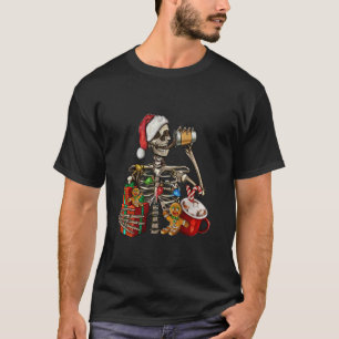 Christmas Skeleton With Smiling Skull Drinking Cof T-Shirt