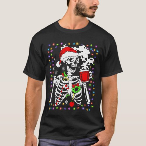 Christmas Skeleton With Smiling Skull Drinking T_Shirt