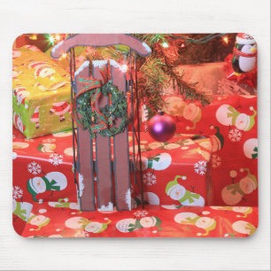 Christmas Sled with wreath Mouse Pad