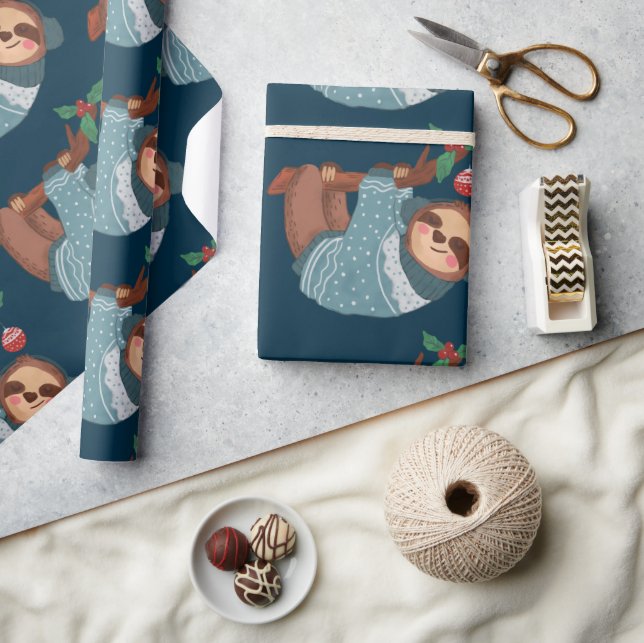 Christmas Sloth  Wrapping Paper (Crafts)
