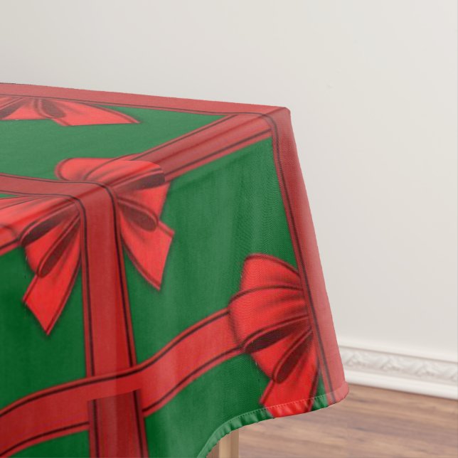 Christmas Tablecloth, Red Bow Green Tablecloth (In Situ)