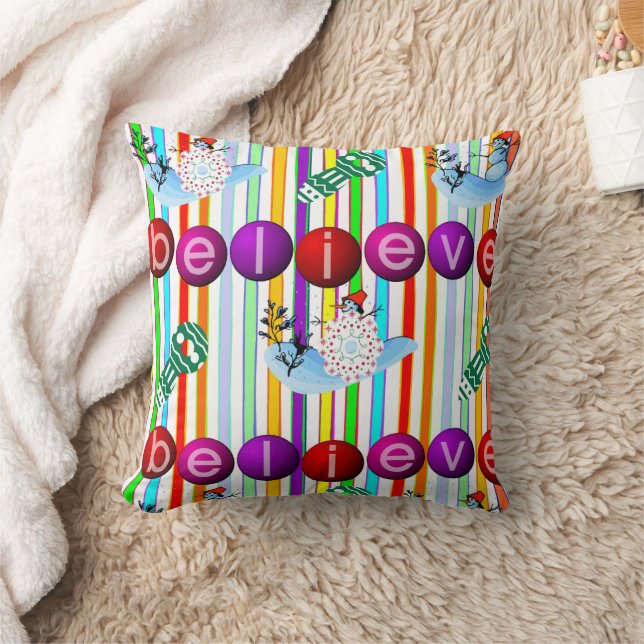 Christmas Throw Pillow, Snowman Believe Throw Pillow (Blanket)