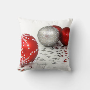 Christmas Throw Pillows With Decorations