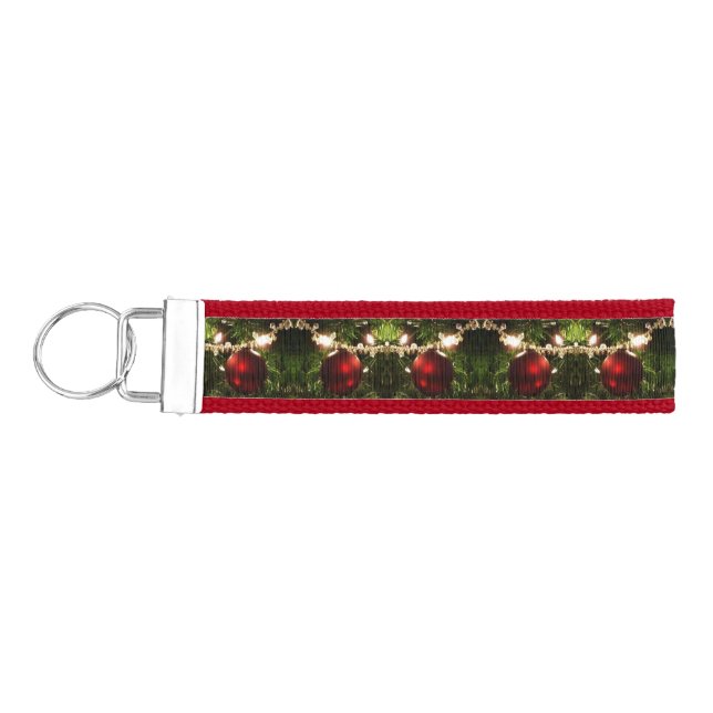 Christmas Tree I Holiday Pretty Green and Red Wrist Keychain (Keys on Left)
