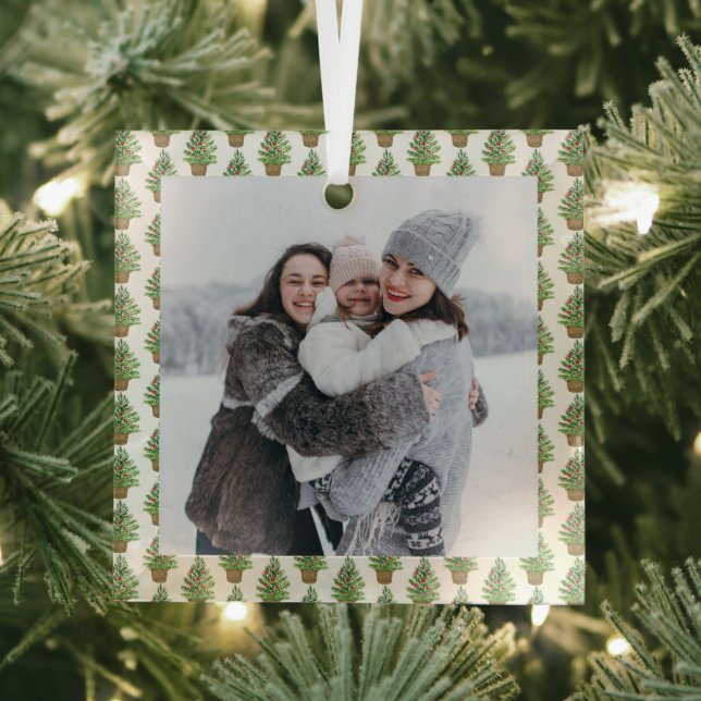 Christmas Tree on a Wicker Basket Pattern Photo Glass Ornament (Insitu)